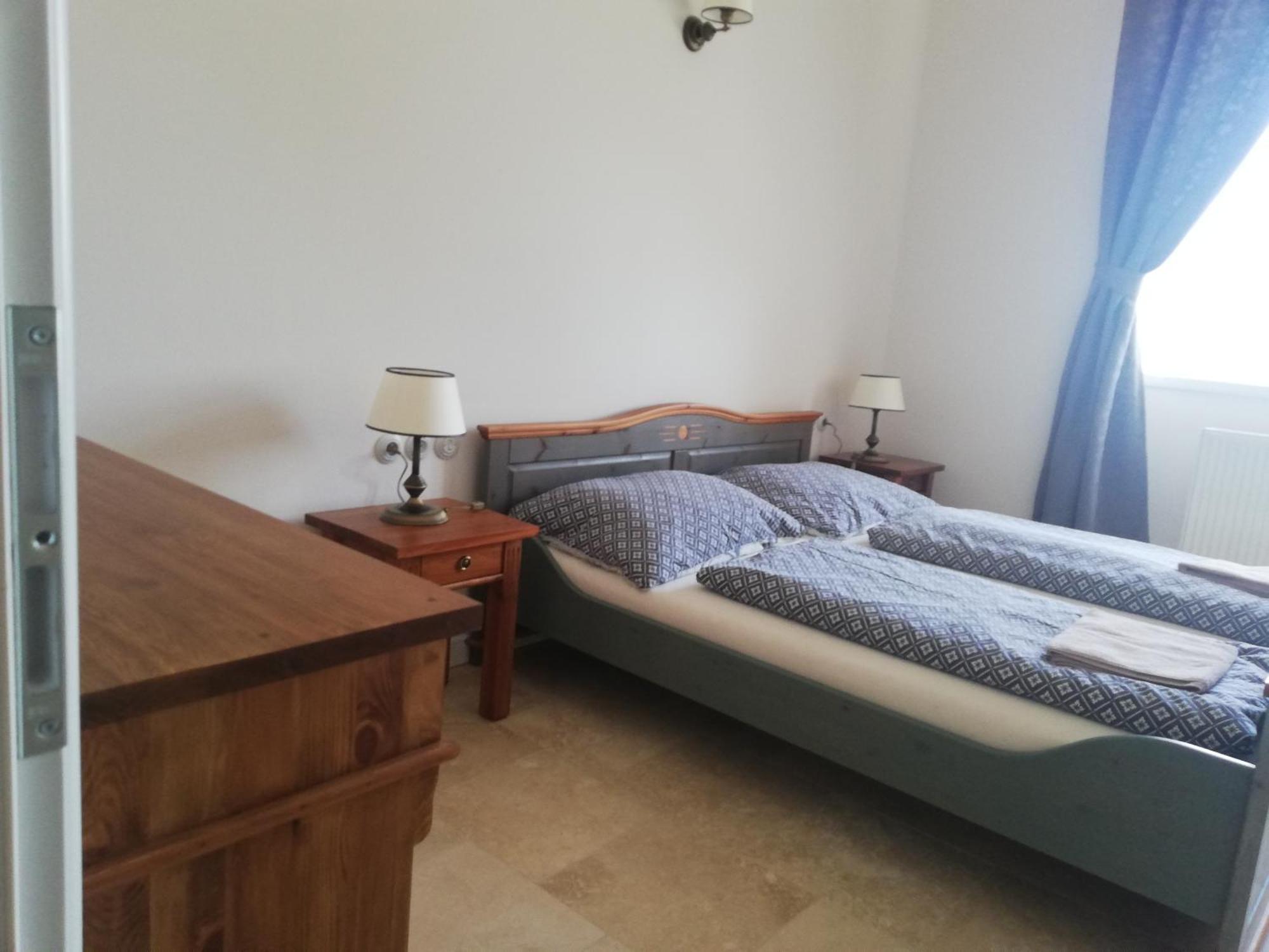 Penzion Zamek Rozsochatec Buitenkant foto